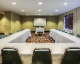 Hotel Comfort Inn East
