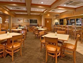 Hotel Ramada Syracuse