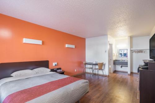 Motel Traveller's Inn Camrose