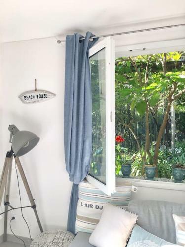 Villa Cap D'antibes 50m From The Beach 3 Bedrooms/pool