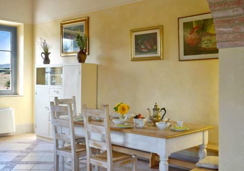 Villa Guardistallo By Mc Luxury Rentals
