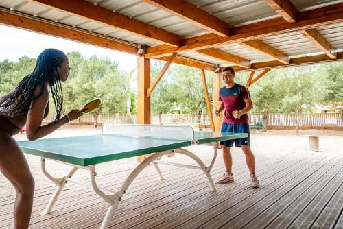 Camping Maeva Club Le Lagon D'argel�s ****
