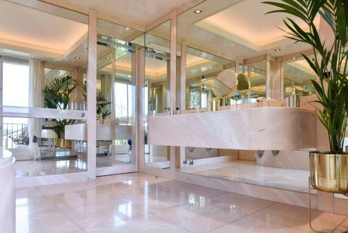 Hostal La Via Romana Boutique Guest House