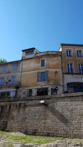 Apartamento Studio Avec Terrasse Sur L'amphith��tre (Ar�nes)