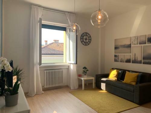 Camozzi Central Apartment