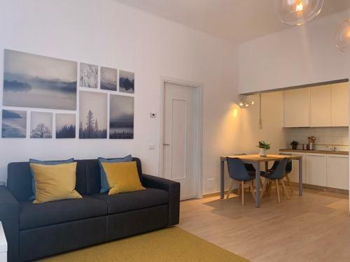 Camozzi Central Apartment