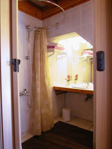 Hostal La Glycine