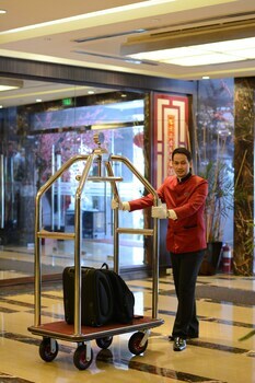 Hotel Ramada Manila Central