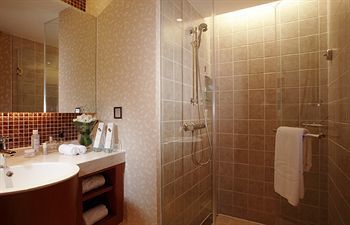 Grand Noble Hotel XI An