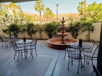 Hotel Holiday Inn Express & Suites Rancho Mirage