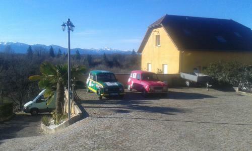 Hostal Maison Fleurie
