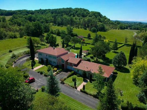 Bed & Breakfast Domaine Des Cypres