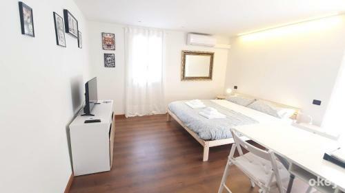 Apartamento La Terrazza Tra I Tetti Studio - Bari Centro