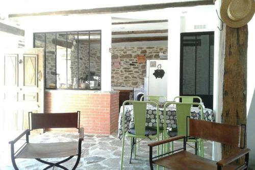 Apartamento G�te Le Rouvelet, Vue Imprenable, Piscine