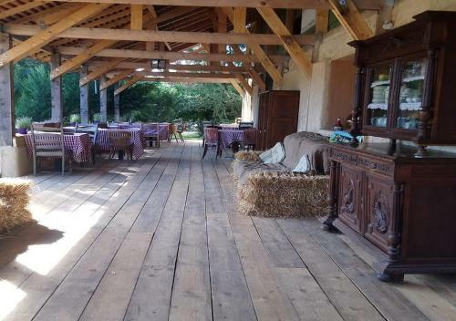 Ferme Du Caroire