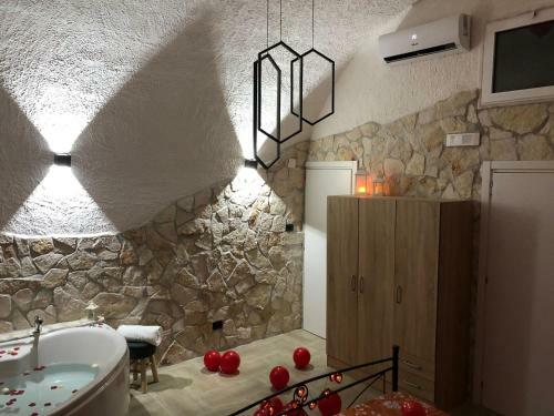 Hostal B&B La Pietra