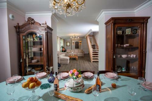 Maison D'h�tes Ed.andr� 10 Personnes