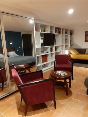 Bed & Breakfast La Long�re D'arzo�, Chambres D'h�tes
