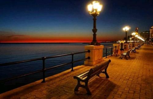 Apartamento Appartamento Con Cortile A 30 Mt. Dal Mare