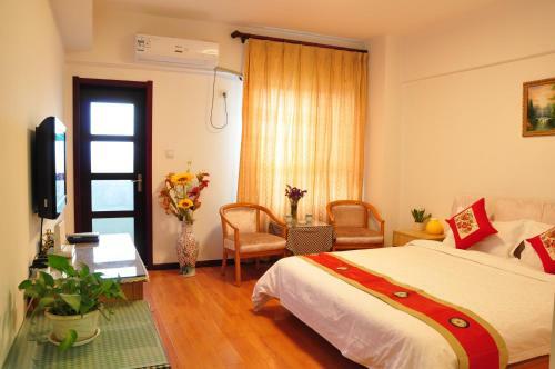 Golden Tree Business Hotel