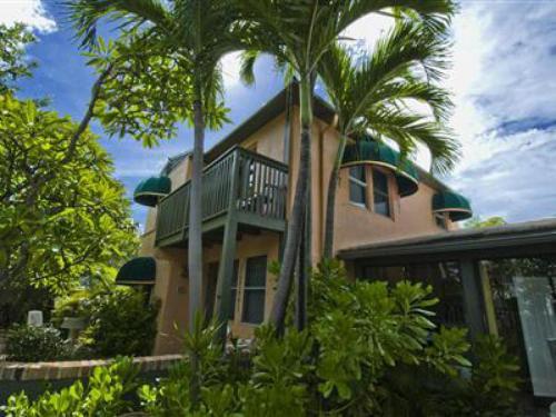 Posada Suite Dreams Inn