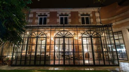 Hostal Maison D'h�tes "au Coeur D'avignon"