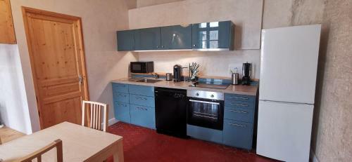 Apartamento Charming Duplex In Downtown Avignon