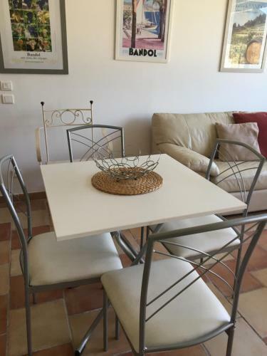 Studio Villa Espace Piscine Terrasse Bandol