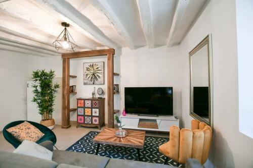 Instant Fleury: Maison de Caract�re, Jardin Secret