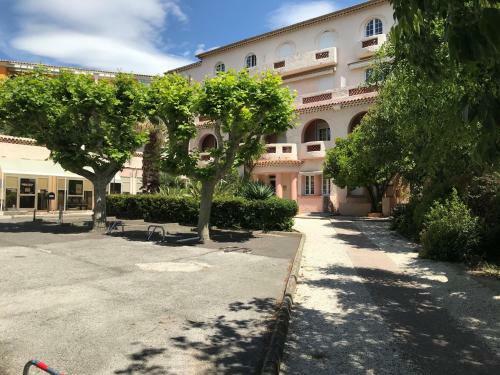 Apartamento Beau T2 En Centre Ville
