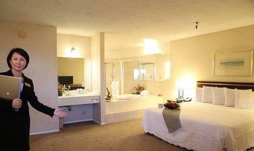 Redac Gateway Hotel Torrance