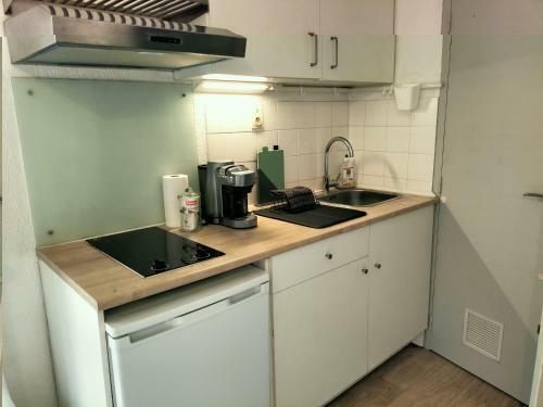 Apartamento Studio Avec Parking Tout A Pied Et Calme