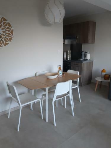Apartamento T2 Calme,dans Villa Avec Vue Mer