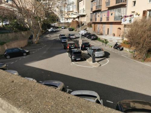 Apartamento Studio Bastia, 1 Pi�ce, 4 Personnes - Fr-1-650-5