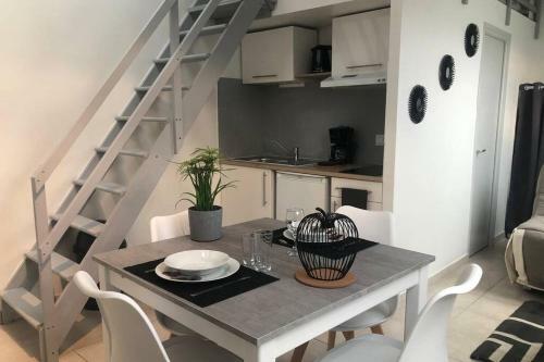 Apartamento Studio Cocooning Au Pied de La Cath�drale Bayeux
