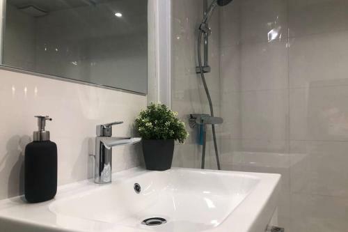 Apartamento Studio Cocooning Au Pied de La Cath�drale Bayeux