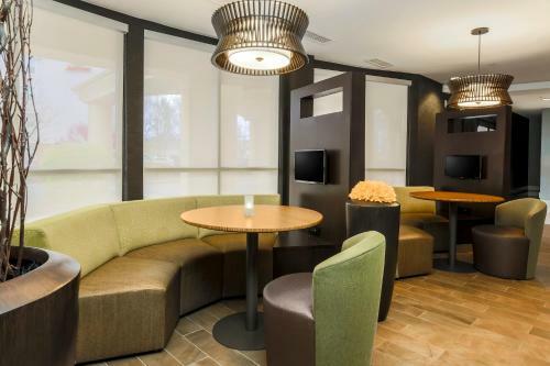 Hotel Courtyard By Marriott Potomac Mills Woodbridge