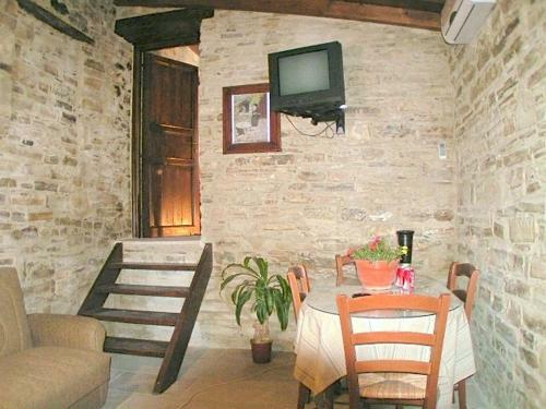 Romios Apartments