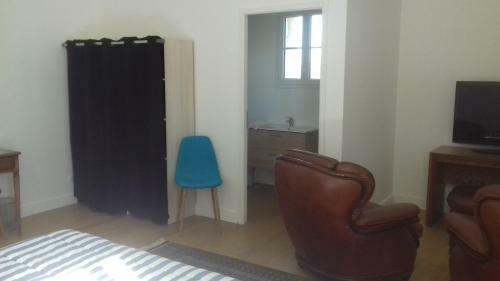 Bed & Breakfast Les Ormes De Belluire