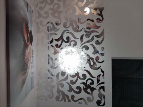 G�te Ange Ou D�mon, Love Room, Jacuzzi, Sauna, Spa