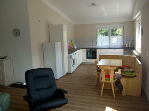 Behaglicher Bungalow F�r Mensch Und Hund