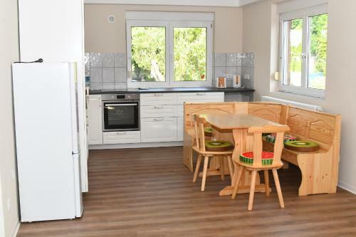 Behaglicher Bungalow F�r Mensch Und Hund