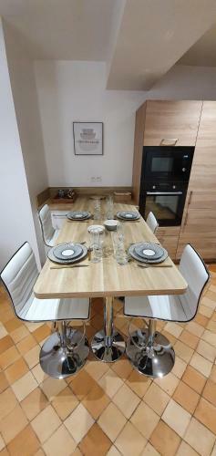 Apartamento Centre Ville Historique 3 Pieces Duplex