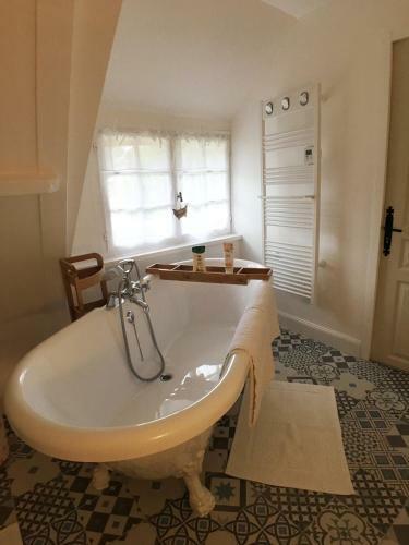 Bed & Breakfast La Romance Et La Romanesque