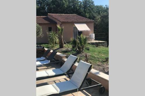 Apartamento Logement Attenant � Une Villa T2 Avec Terrasse .