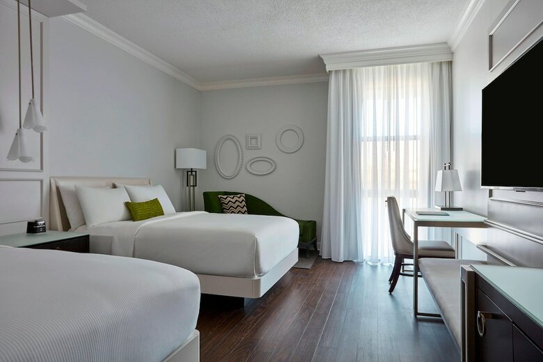 Hotel Charlotte Marriott Southpark