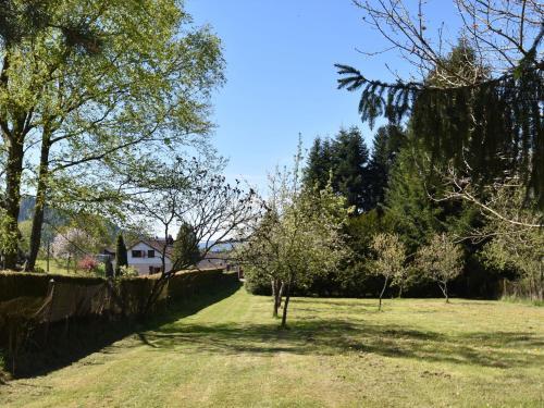 Holiday Home Maison de La Creuse Celles Sur Plaine
