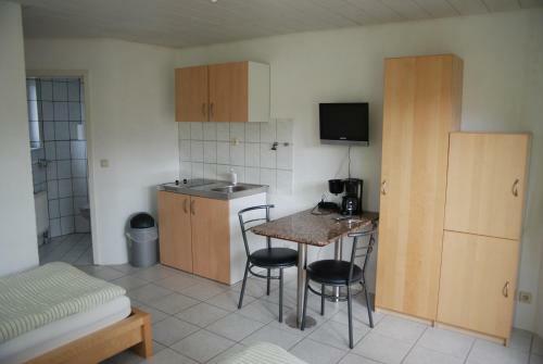 Hostal Ferienwohnungen Sch�fer