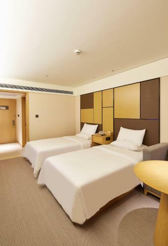 Ji Hotel Zhaojiabang Road