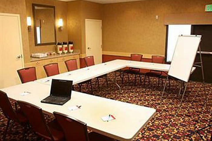 Hotel Towneplace Suites Farmington